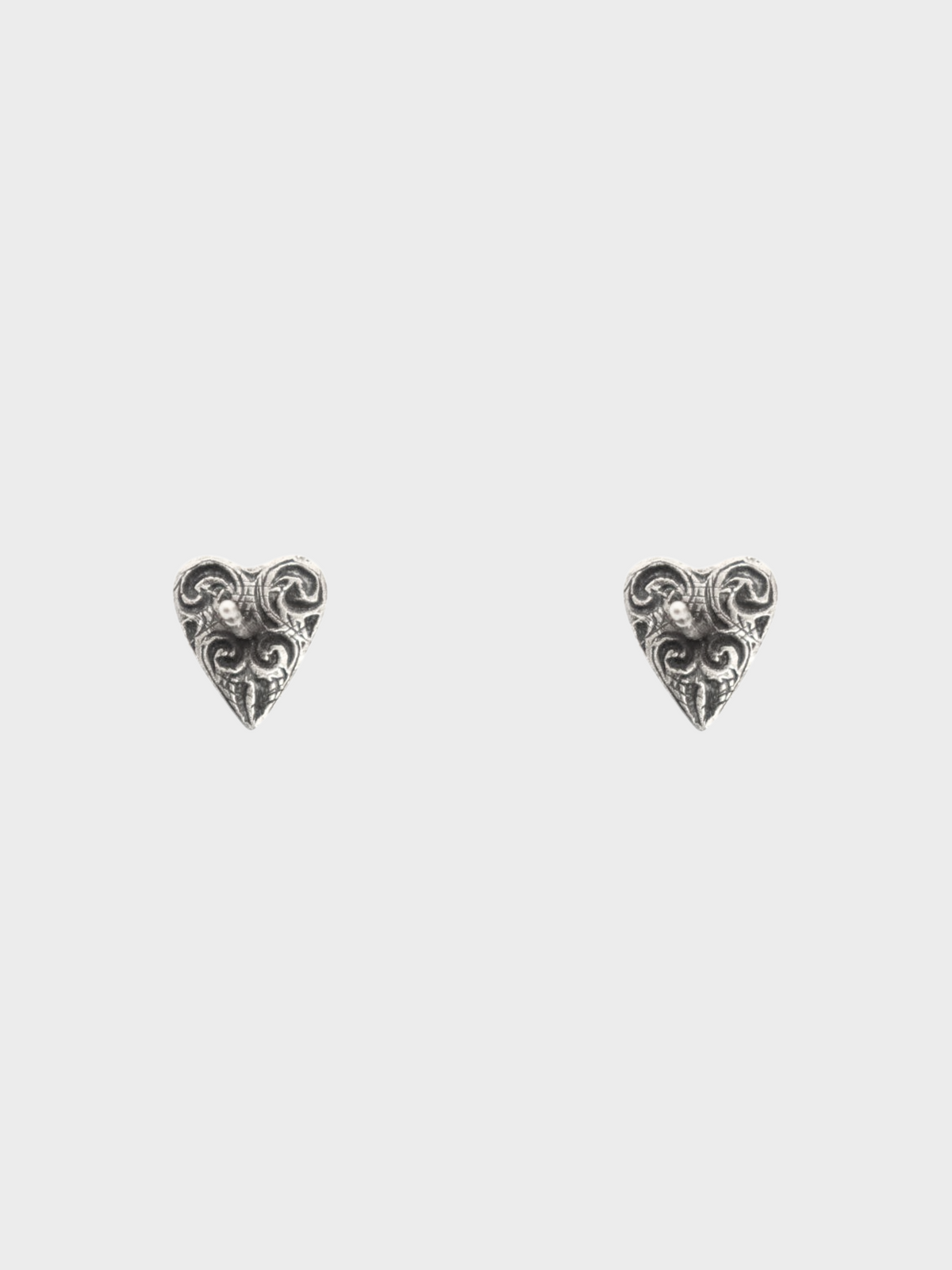 Gucci 2020s Heart Stud Earrings