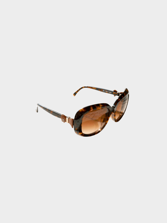 Chanel 2015 Brown Tortoise Shell Frame Bow Sunglasses