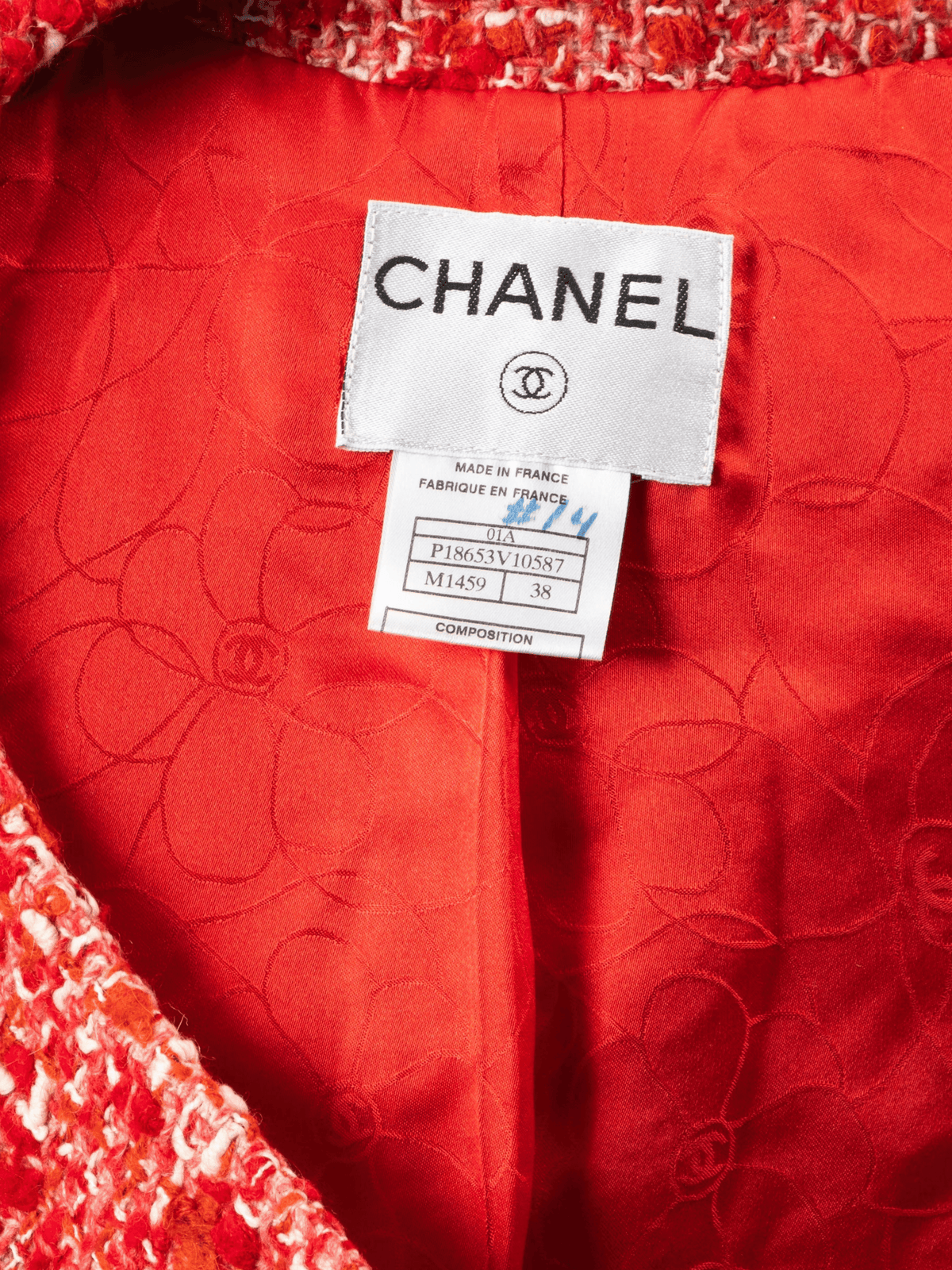 Chanel by Karl Lagerfeld FW 2001 Bouclé Cropped Jacket