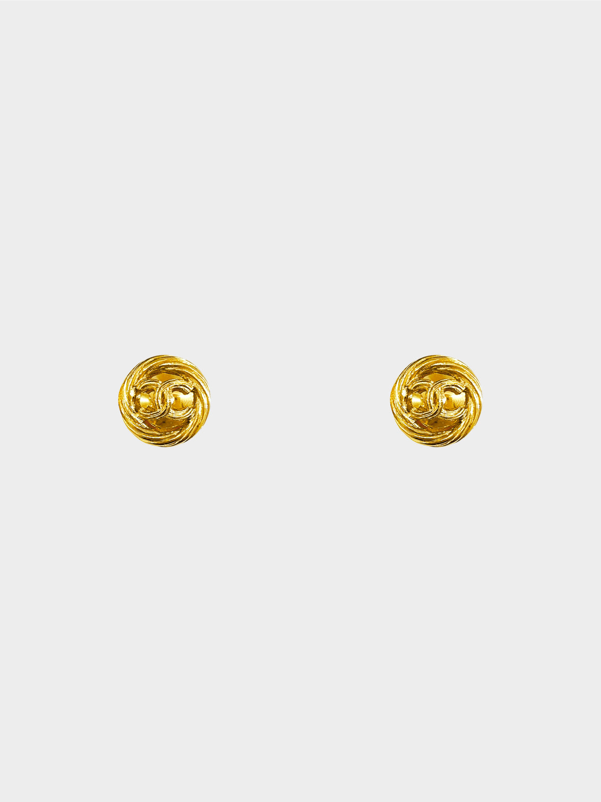 Chanel Spring 1993 Gold Twisted Rope Edge CC Clip-on Earrings