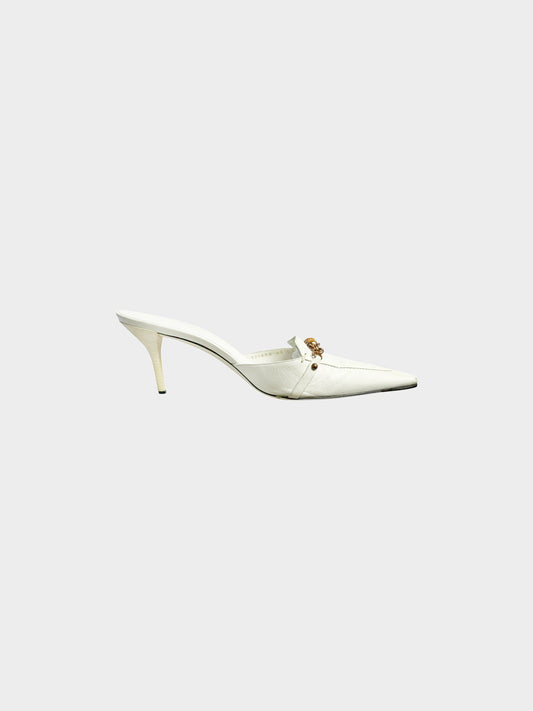 Gucci 2000s White Leather Bamboo Motif Pointed Mules