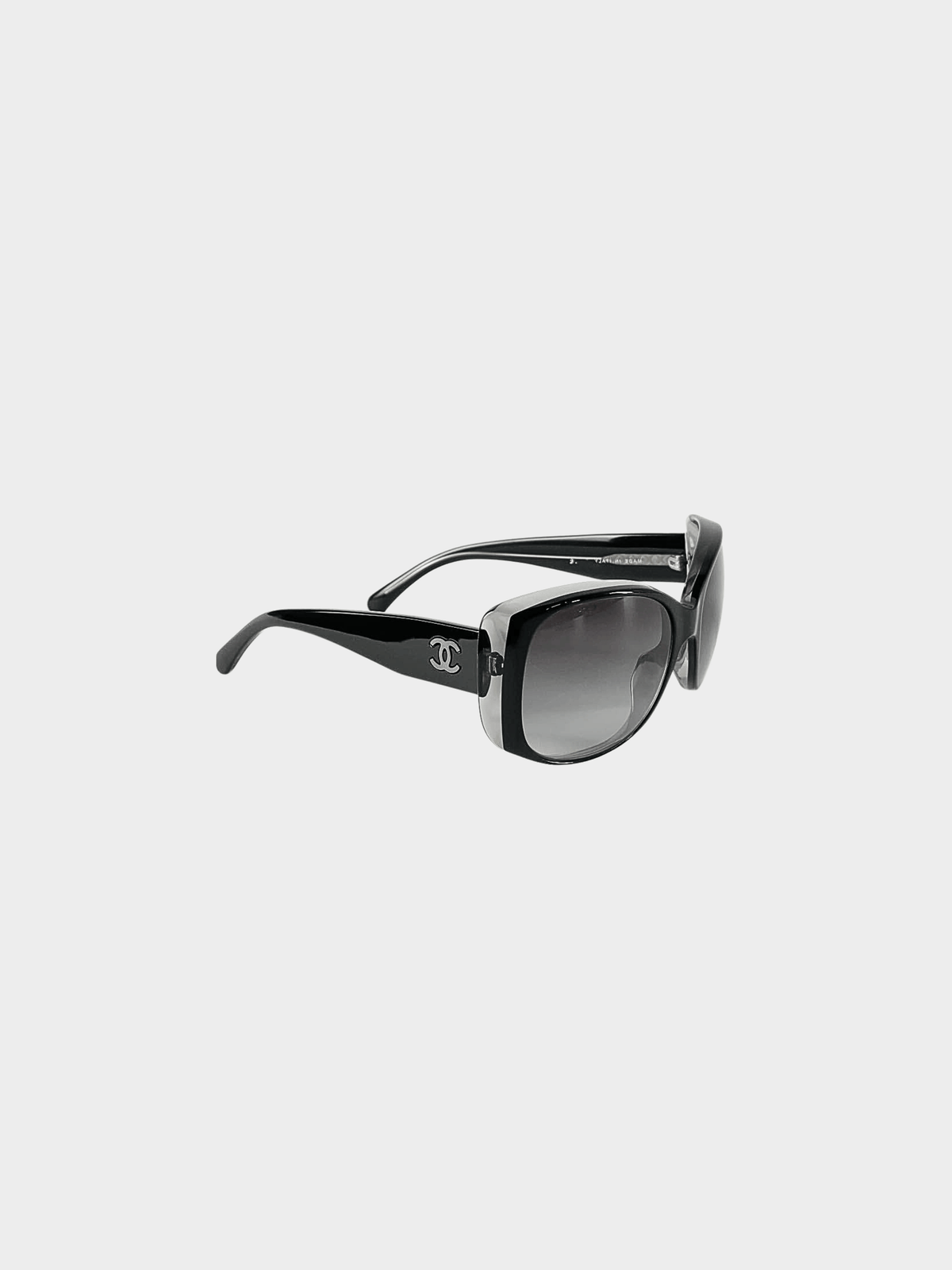 Chanel 2000s Black Frame Gradient Tint CC Logo Sunglasses