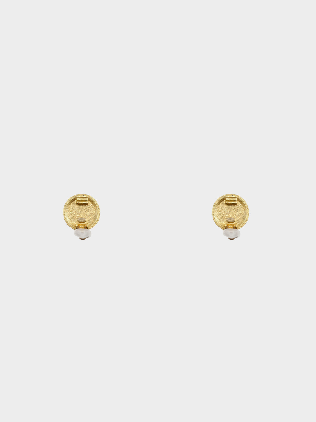 Chanel Fall 1999 Gold Flower Motif  Clip-on Earrings