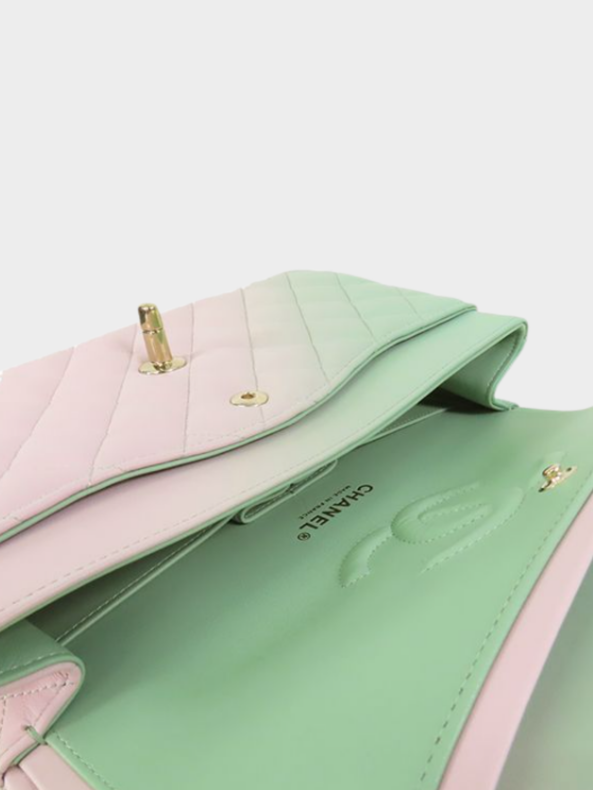 Chanel SS 2024 Green and Purple Pastel Ombre Diamond Quilt Flap Bag