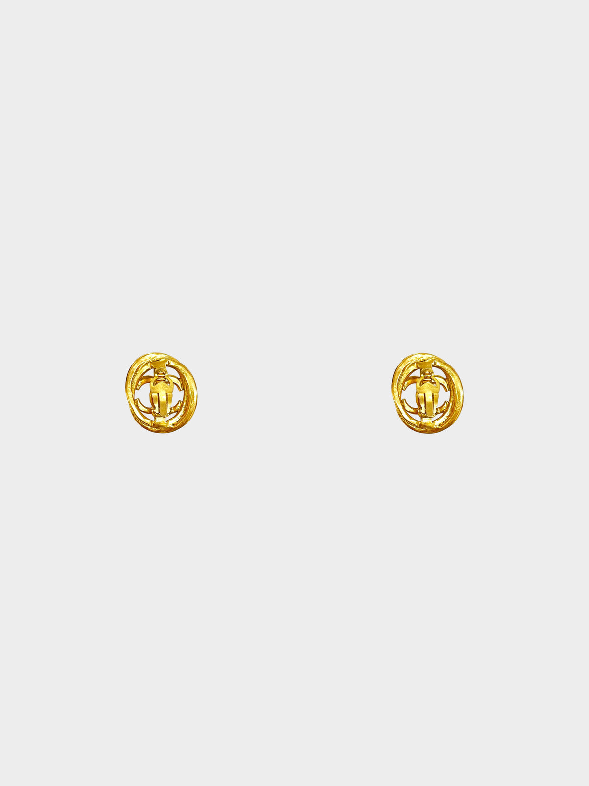 Chanel 1990s Gold Hammered Metal CC Clip-on Earrings