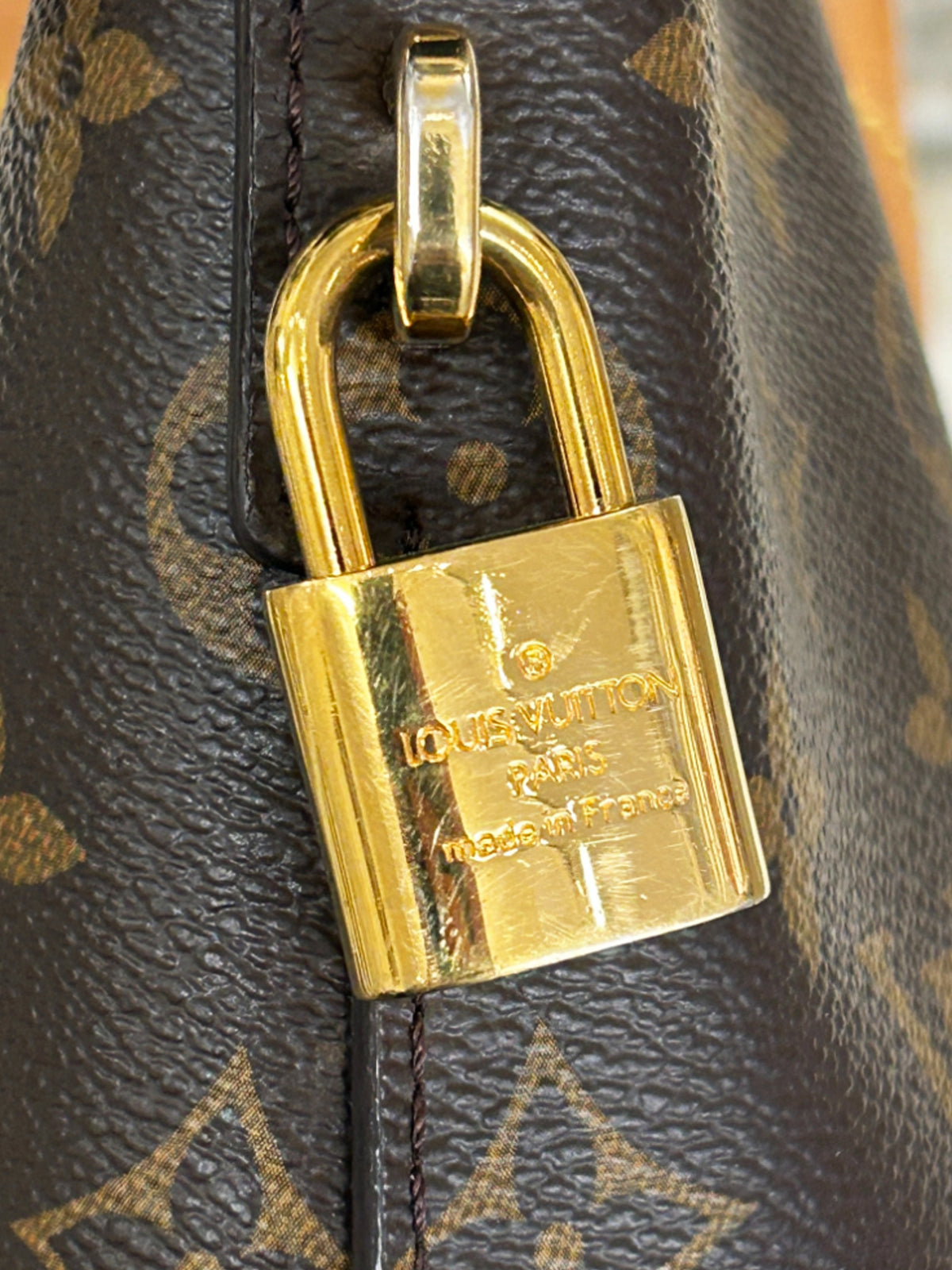 Louis Vuitton 2012 Monogram Canvas Lockit MM Top Handle Bag