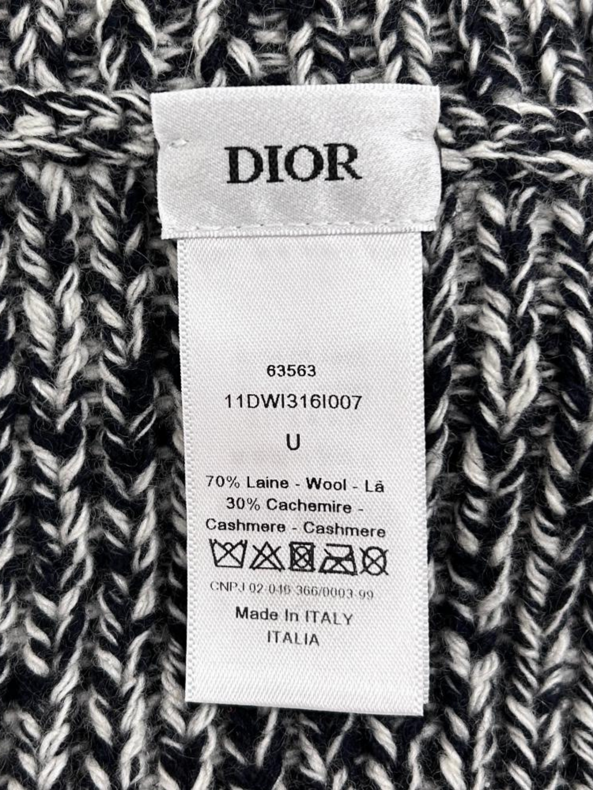 Christian Dior 2011 Navy Cream Wool Cashmere Knit Logo Dickey
