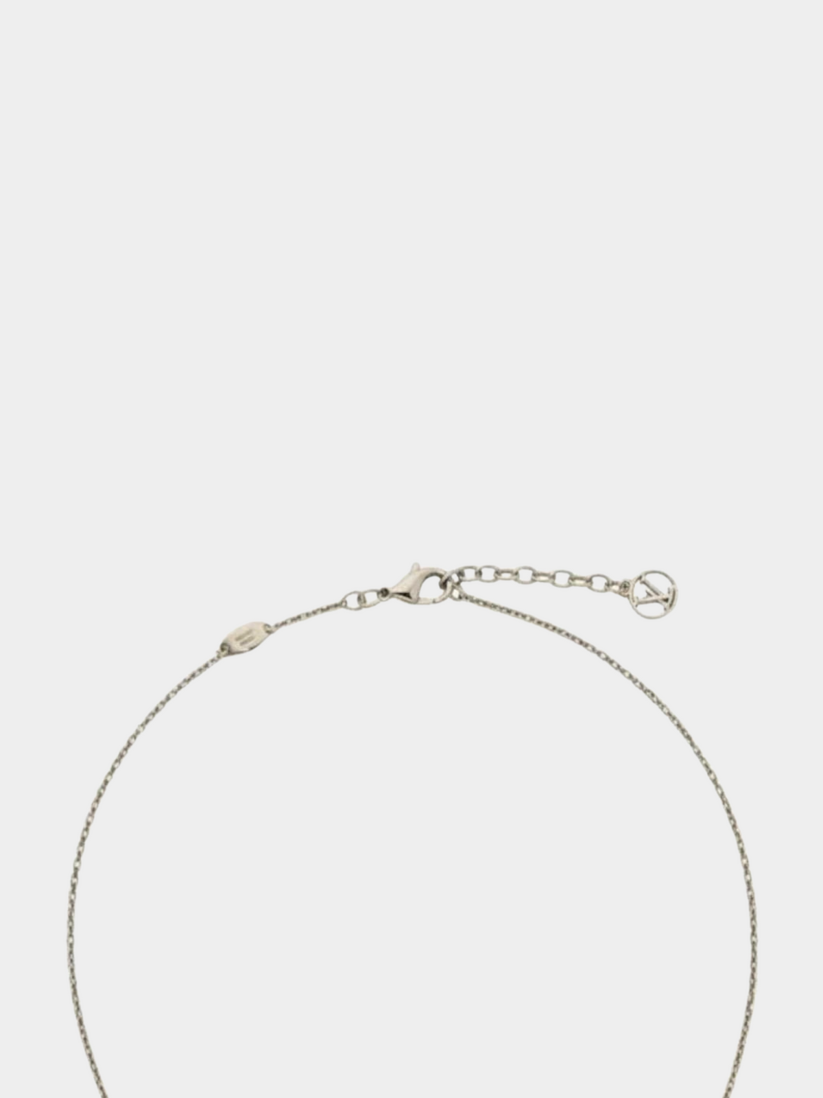 Louis Vuitton 2010s Silver Essential V Necklace