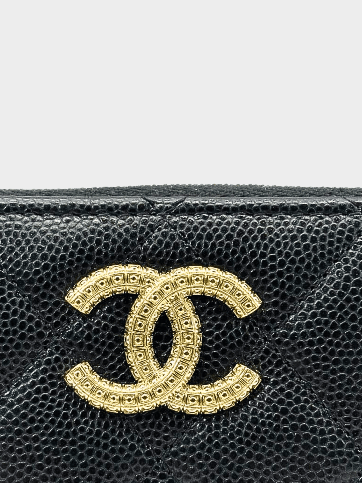 Chanel 2000s Black Lambskin Quilted Zip Coin Purse
