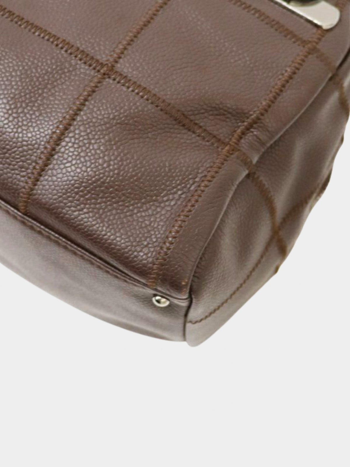 Chanel 2000s Brown Caviar Leather Chocolate Bar Handbag