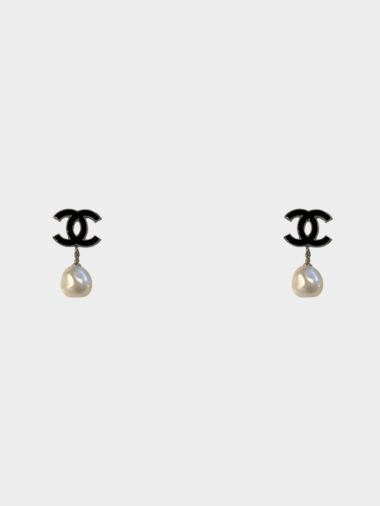 Chanel 2005 Black Gold Pearl COCO Earrings