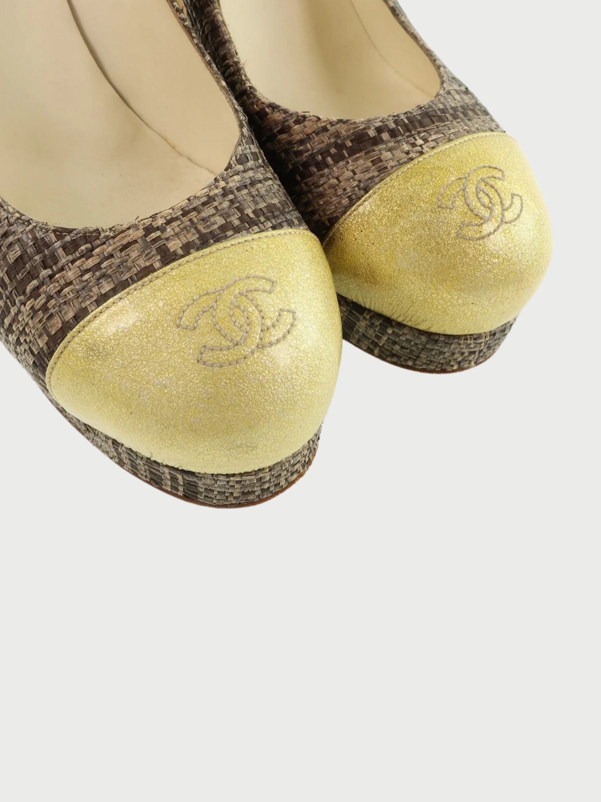 Chanel 2000s Gold Brown Patent Leather Jute High Heel Pumps