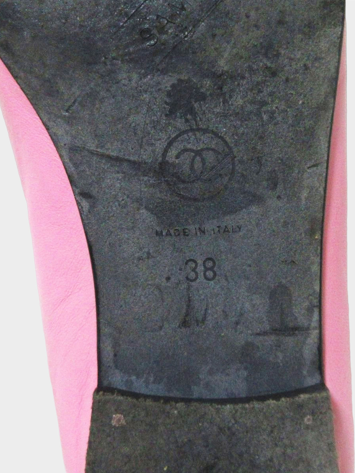 Chanel 2000s Black and Pink Two-toned Ballerina Flats