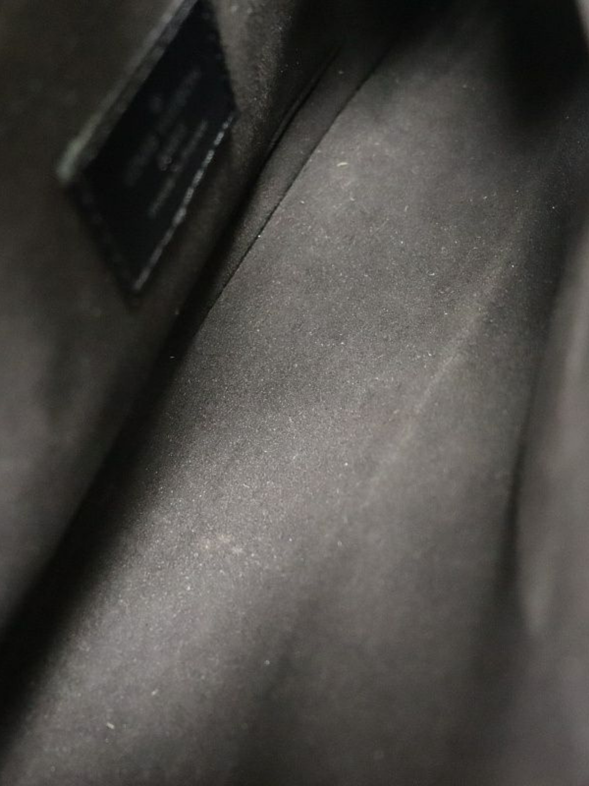 Louis Vuitton 1992 Black Epi Leather Pochette Montaigne