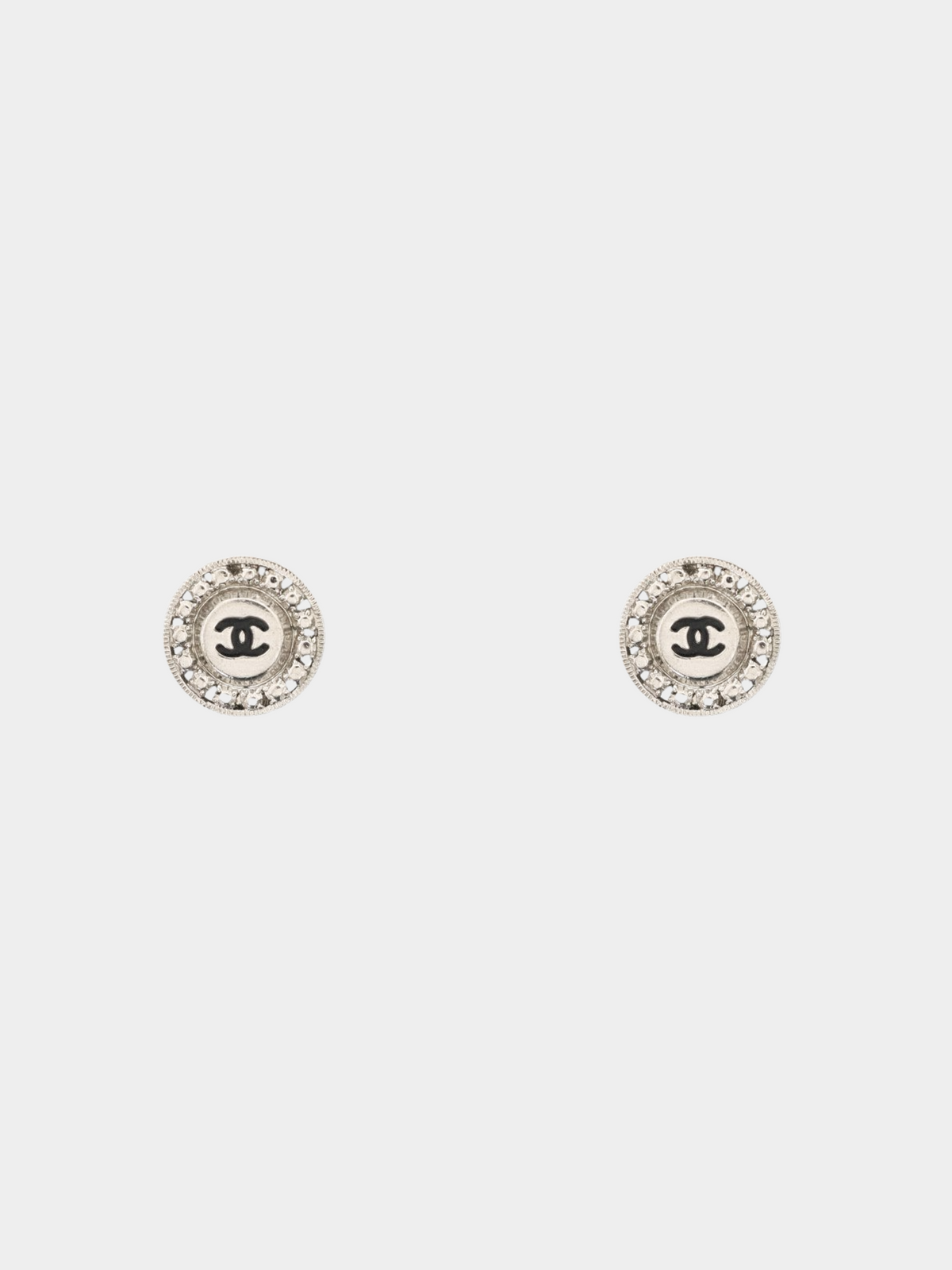 Chanel 2000s Silver CC Round Clip-on Earrings