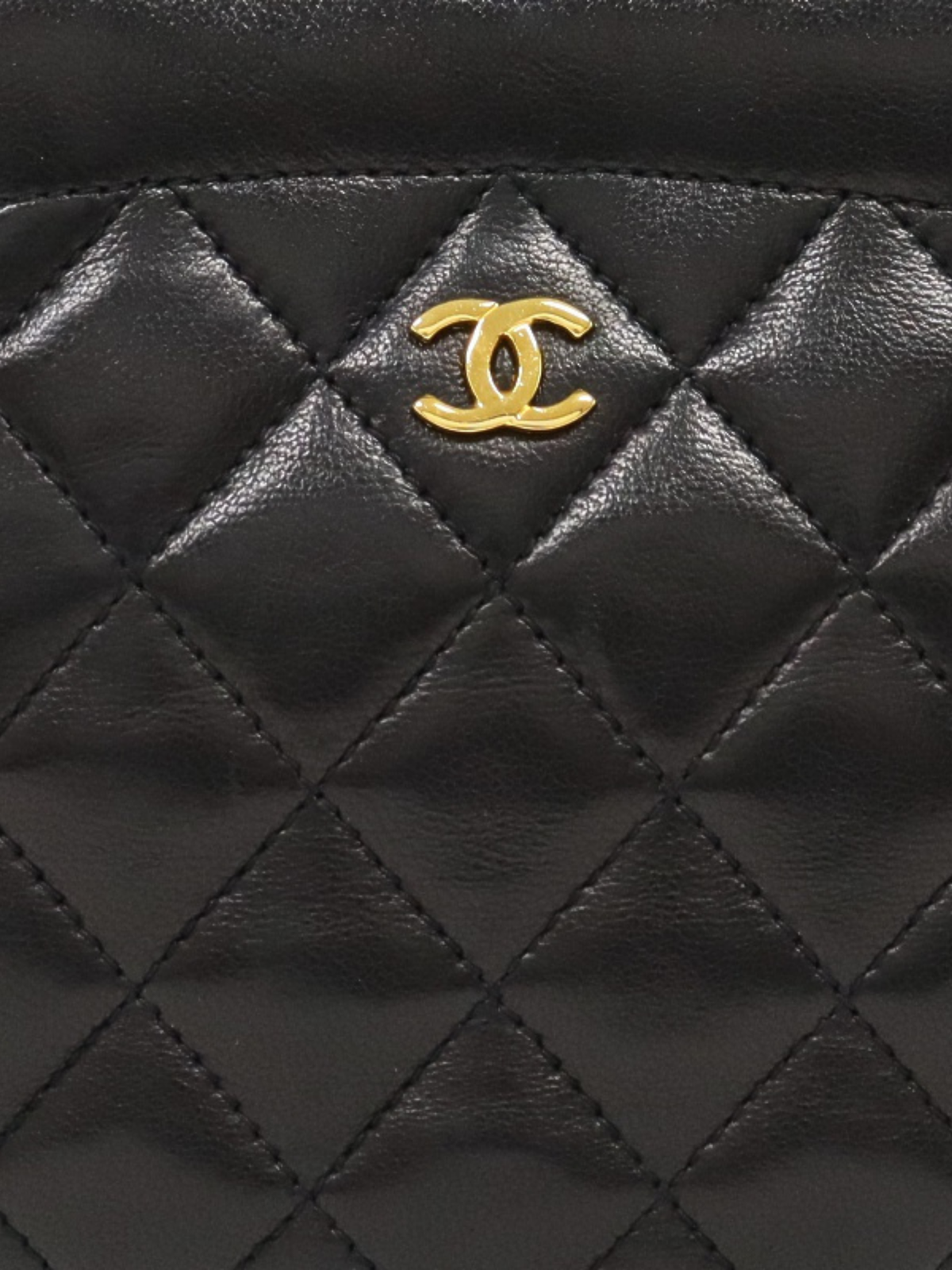 Chanel 1990s Black Lambskin Matelassé Chain 2-Way Bag