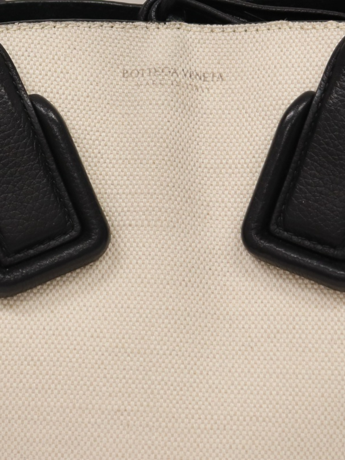 Bottega Veneta SS 2019 Ivory Black Canvas Leather Small Basket Bag