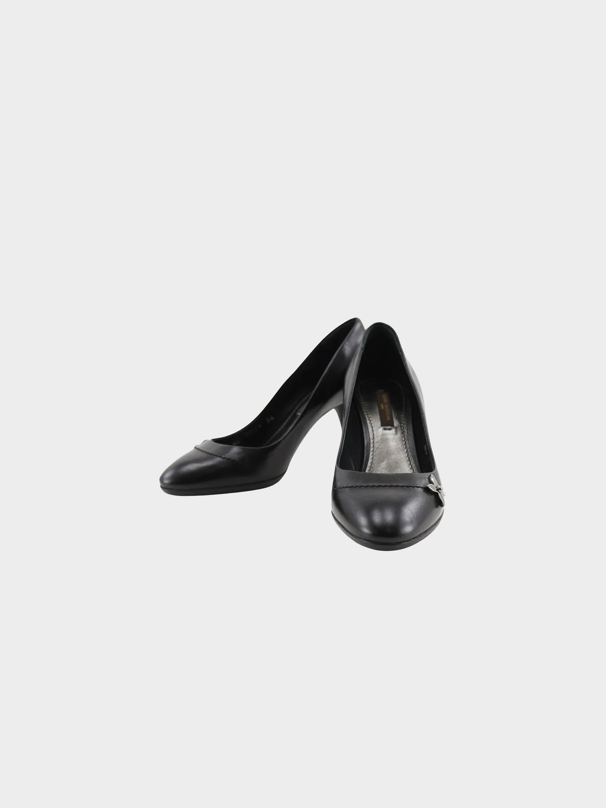 Louis Vuitton 2008 Black Leather Monogram Flower Pumps