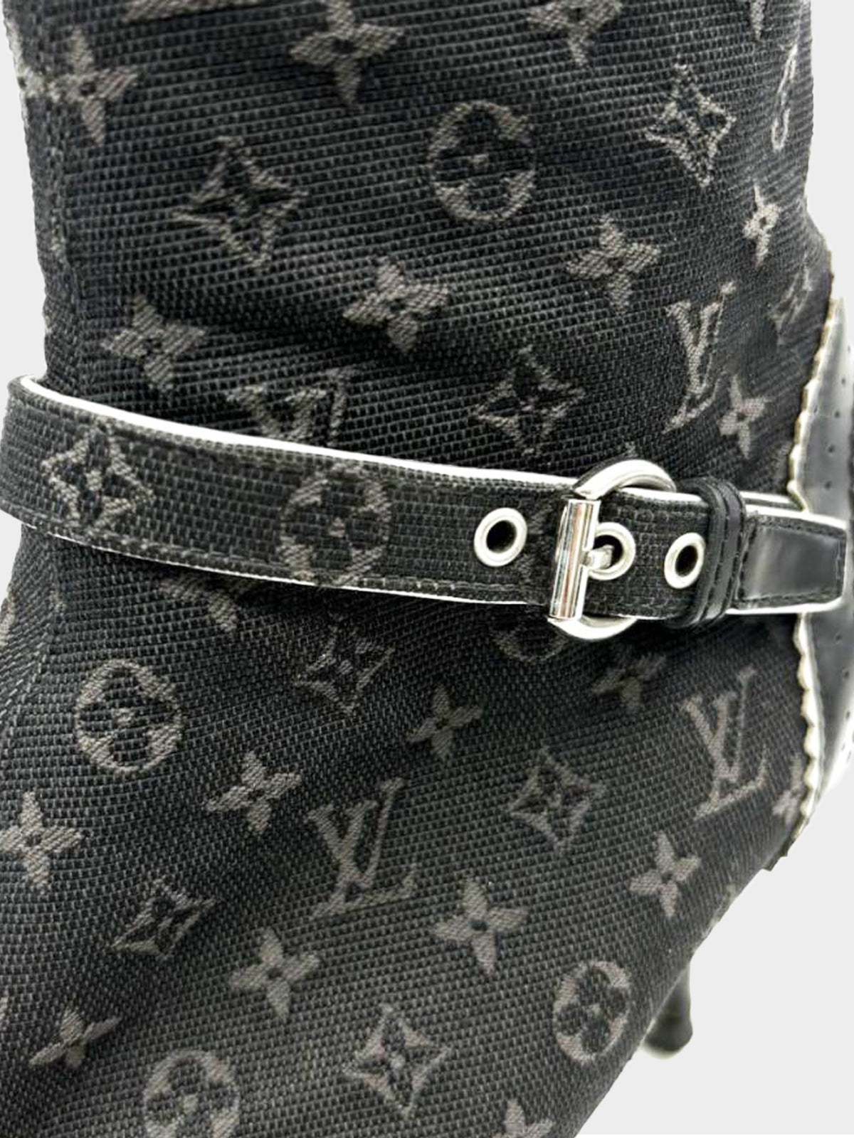 Louis Vuitton 2007 Mini Lin Canvas Raquel Ankle Boots