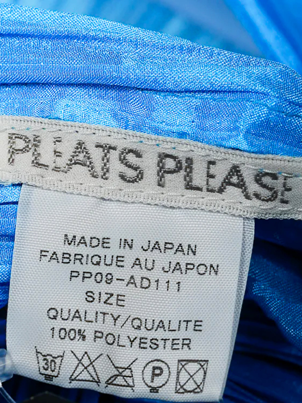 Issey Miyake Pleats Please 2000s Blue Madame-T Cape Shawl