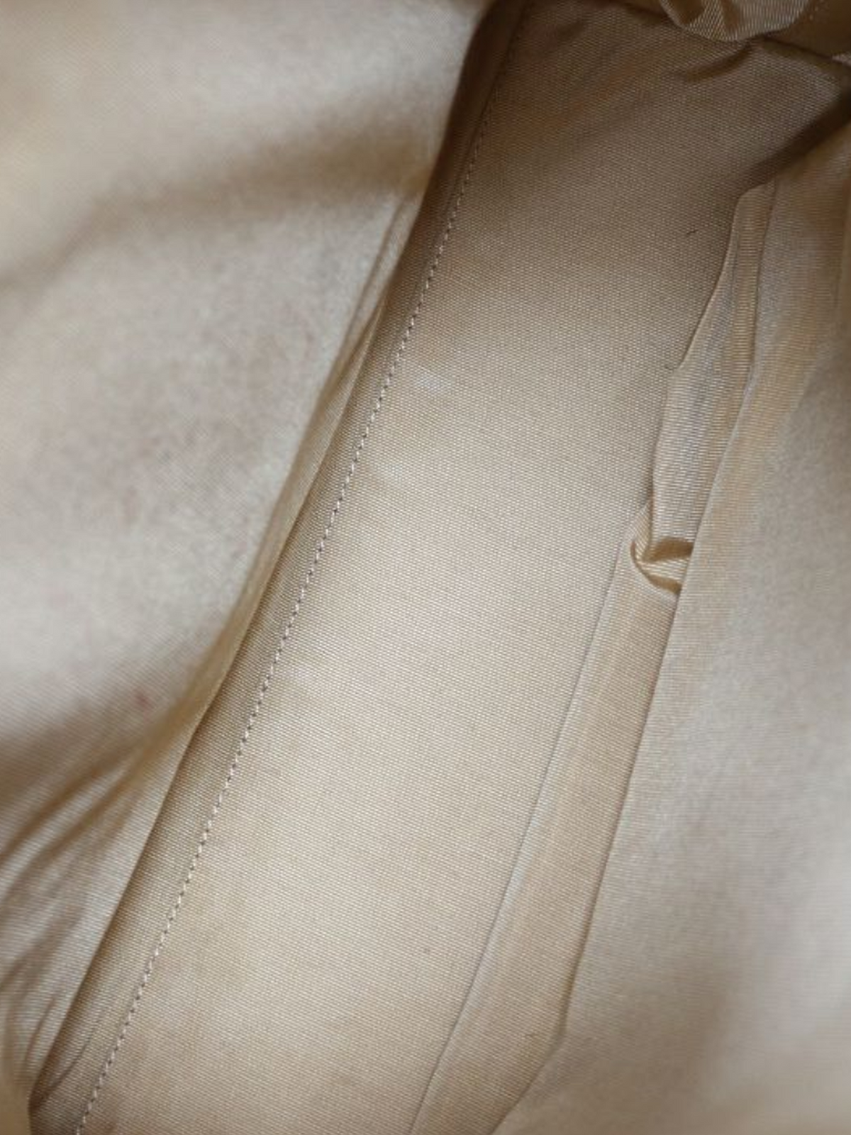 Chanel 2000s Beige Wild Stitch Handbag