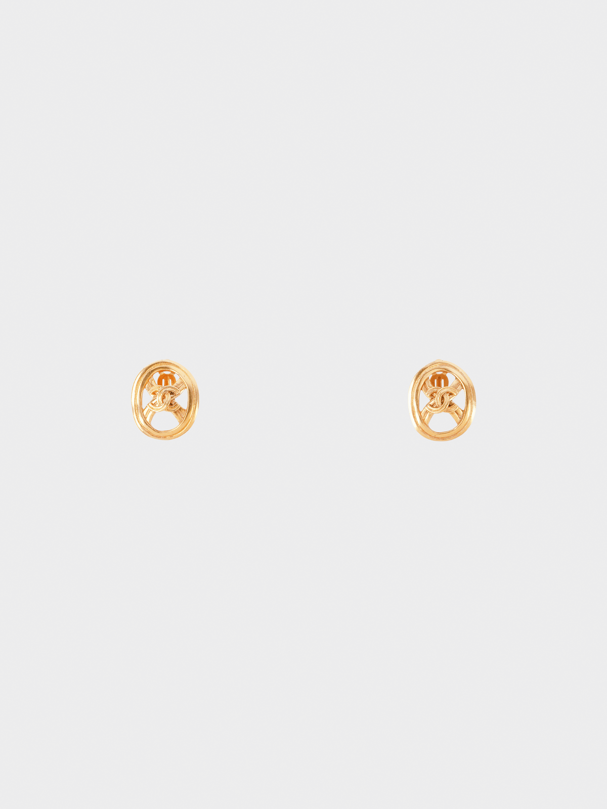 Chanel 1996 Gold CC Clip-on Earrings
