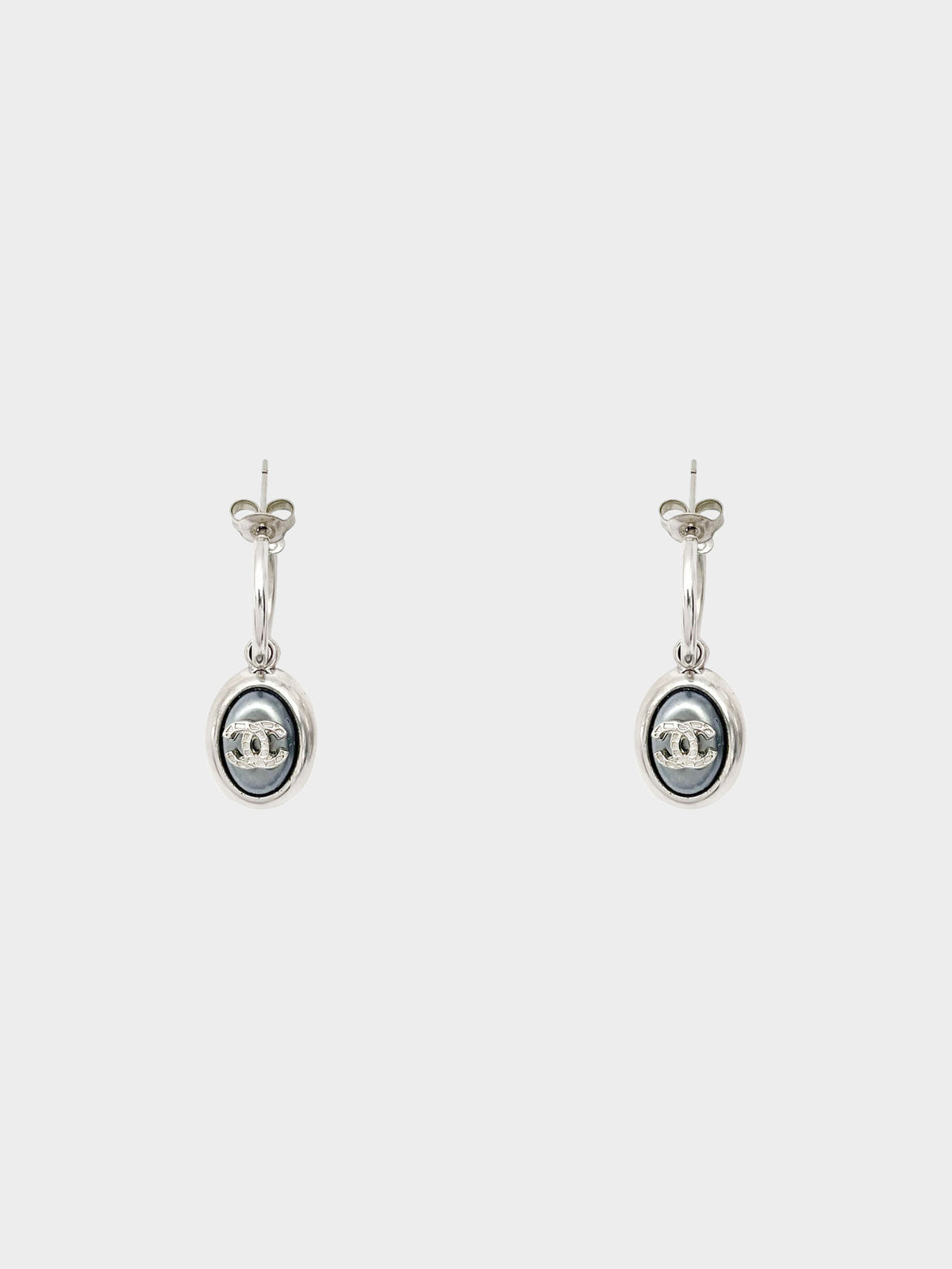 Chanel 2000 CC Logo Grey Pearl Silver Drop Earrings
