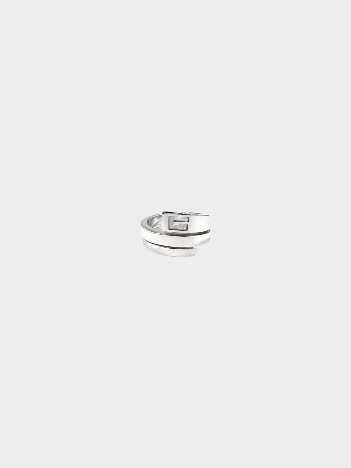 Gucci 2000s Silver Spiral G Logo Ring