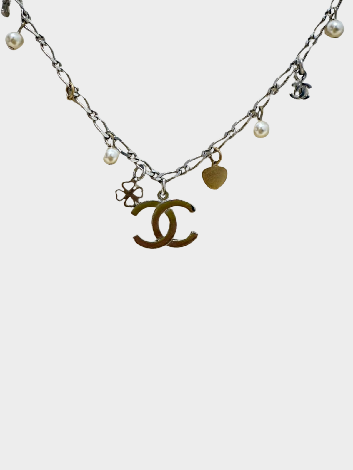 Chanel 2000s Clover Pearl Charm CC Necklace