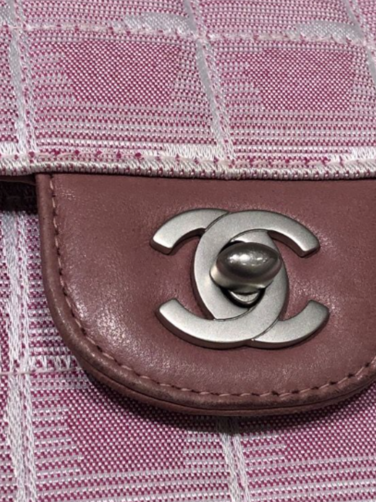 Chanel 2000-2002 New Travel Line Nylon East West Flap Shoulder Bag