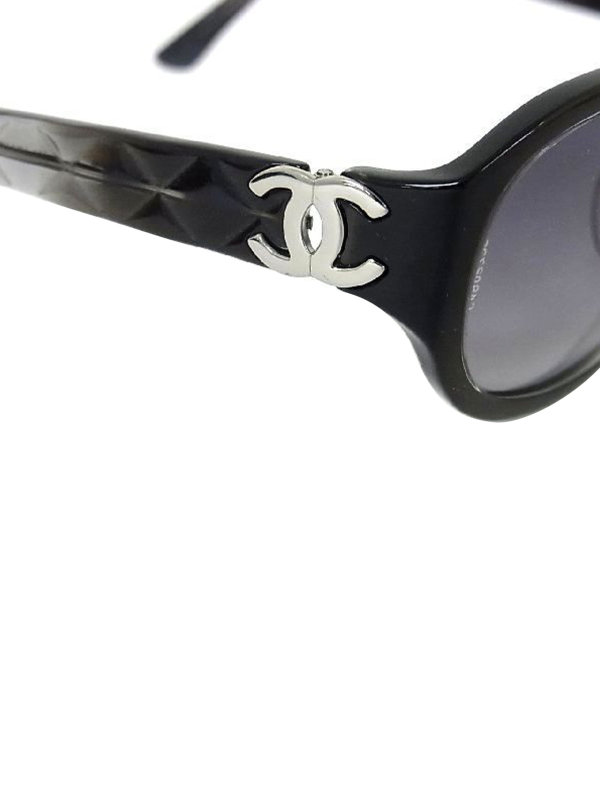 Chanel 2000s Black and White Quilted Sunglasses
